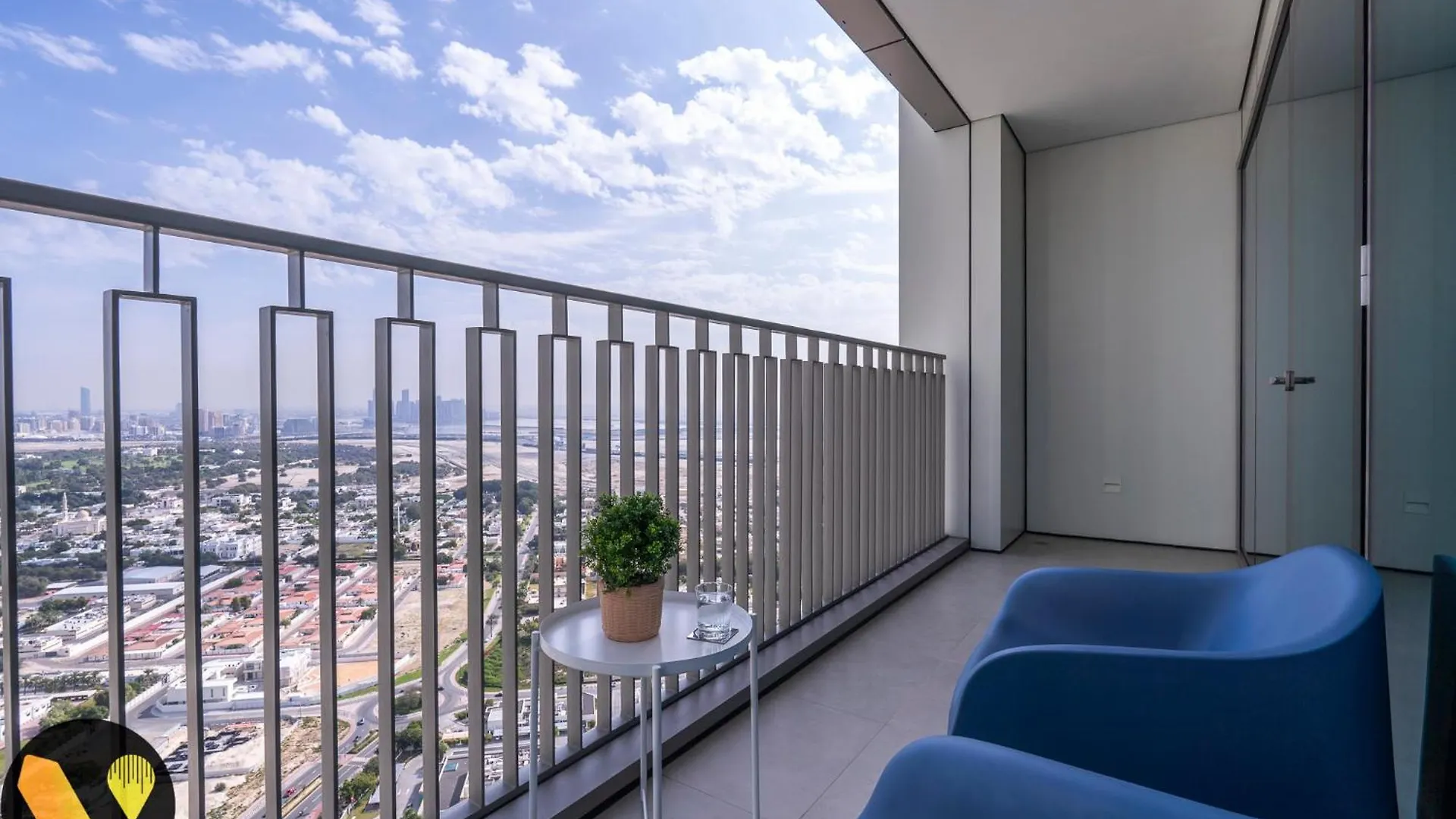 Vogue Downtown Views Ll - Burj Khalifa View Near Dubai Mall Apartment