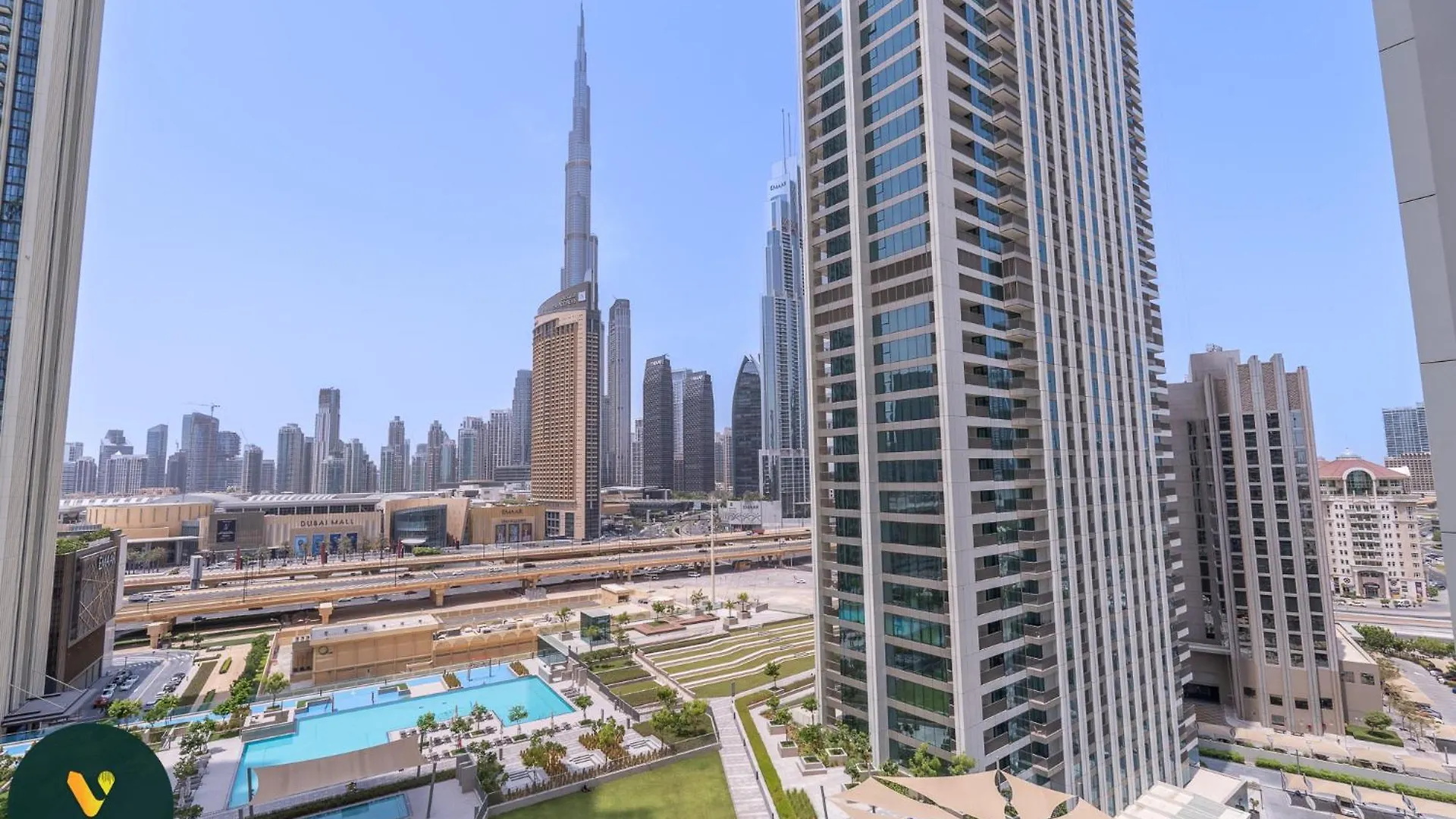 Vogue Downtown Views Ll - Burj Khalifa View Near Dubai Mall Apartment